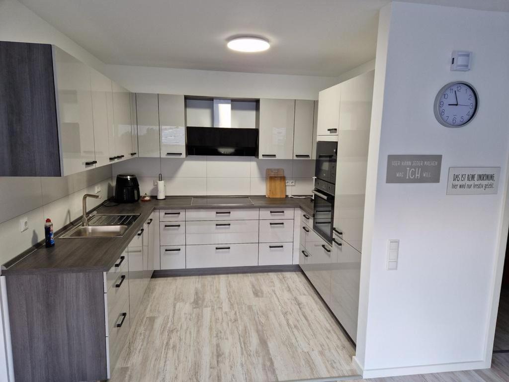 Üdersdorf Ferienhaus Egger מראה חיצוני תמונה